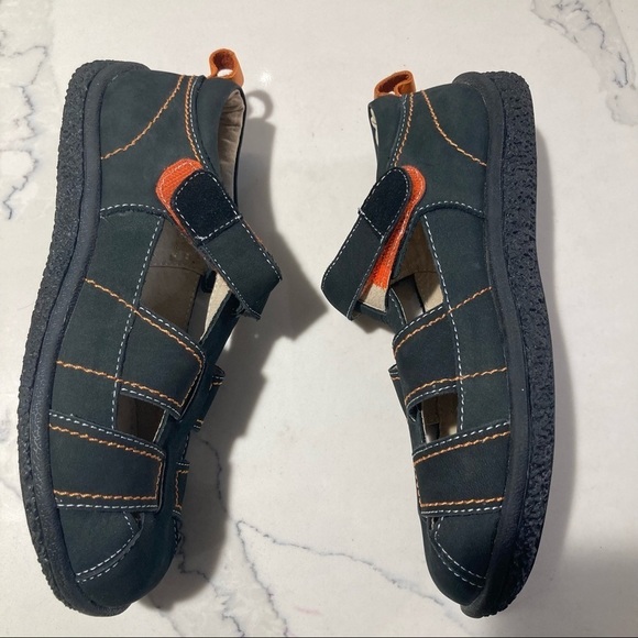 KAI Sz 2 Youth Kids Leather Fisherman Sandals Velcro Closure - Picture 4 of 10